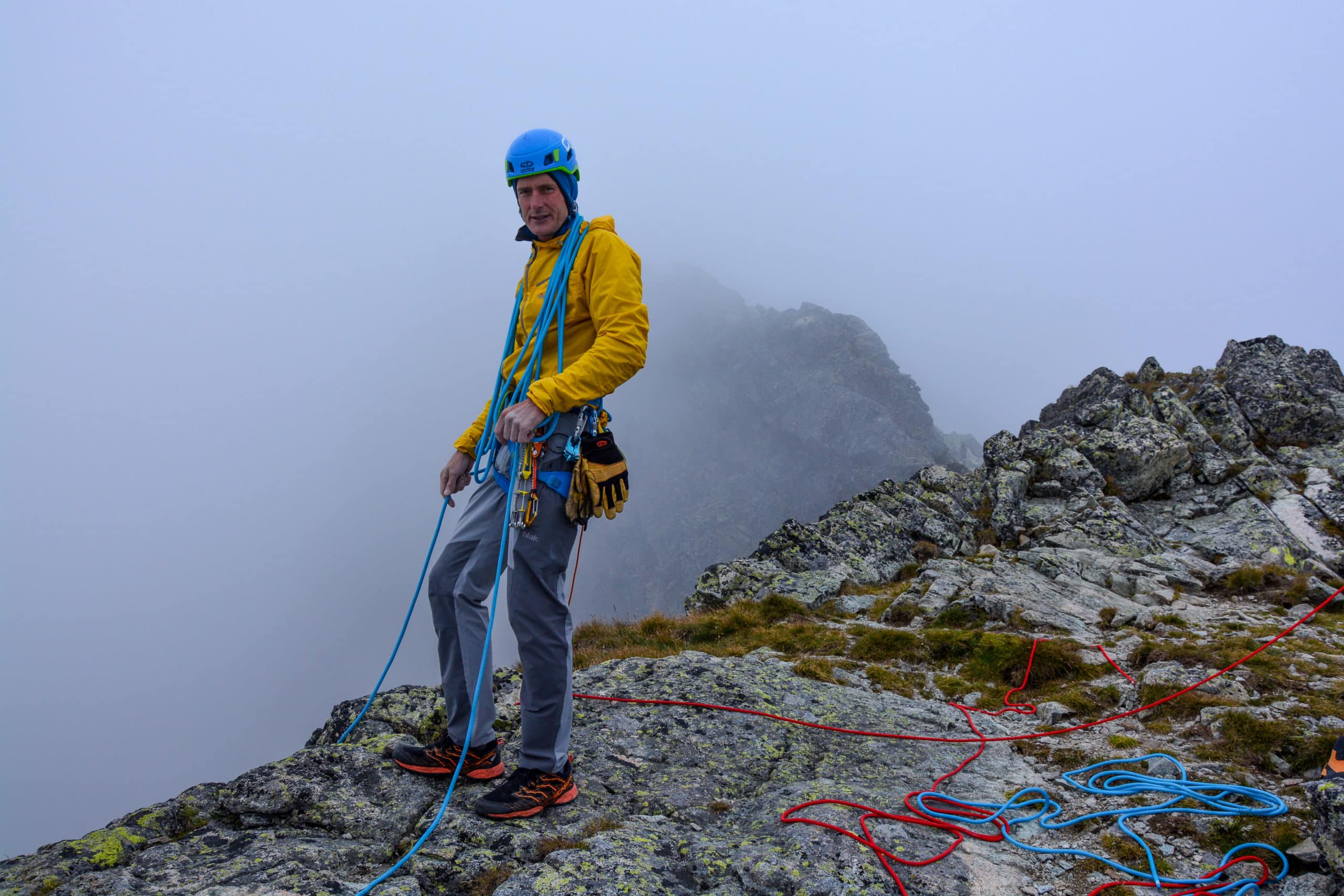 05 na vrchole Lomnickej kopy scaled